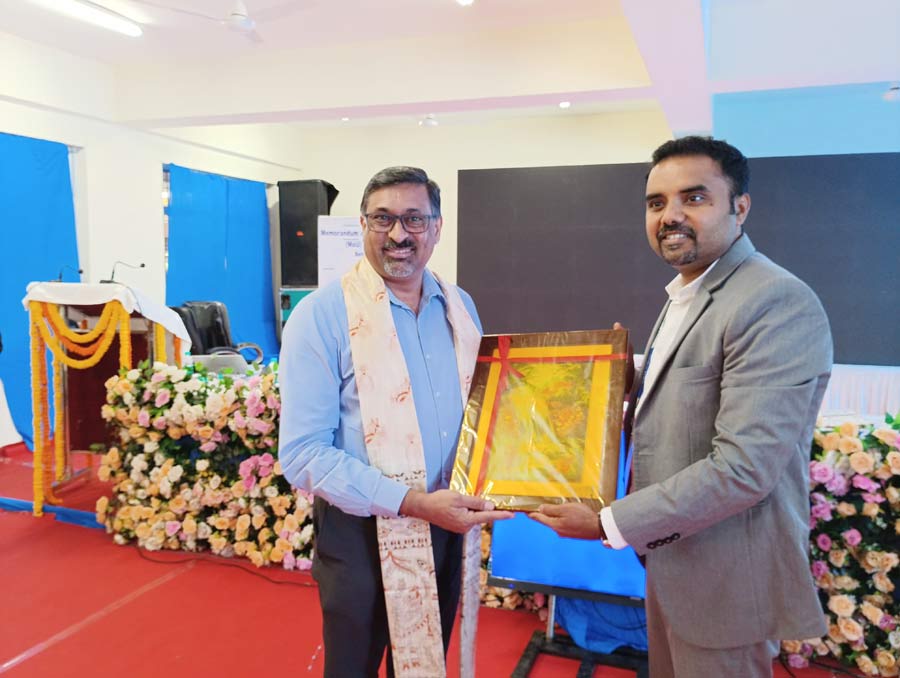 आर्यभट्ट नॉलेज यूनिवर्सिटी में नदी बाढ़ की चेतावनी और प्रसार पर अंतर्राष्ट्रीय संगोष्ठी